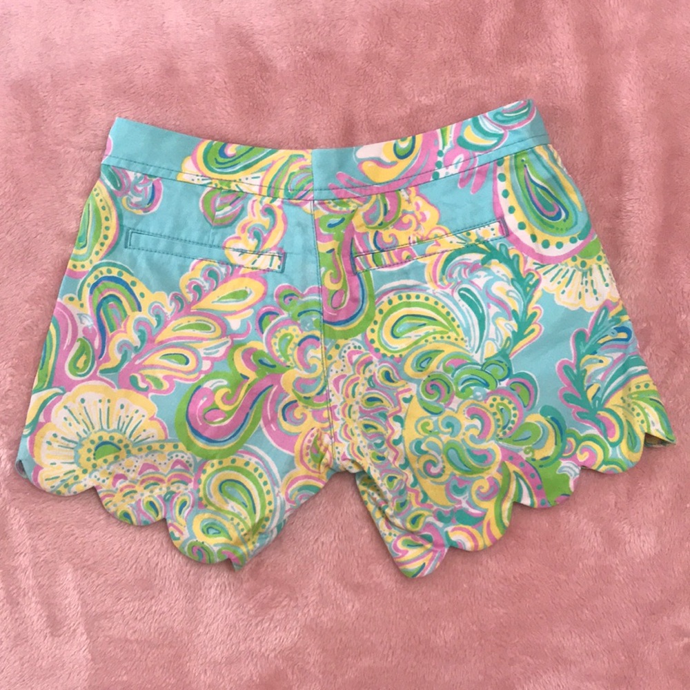 Lilly Pulitzer Buttercup Shorts - Picture 2 of 6
